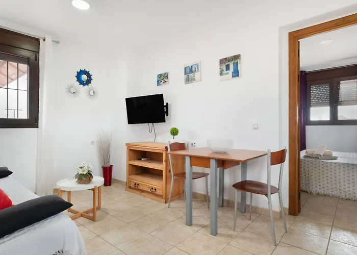 Villa Fornell 3 *